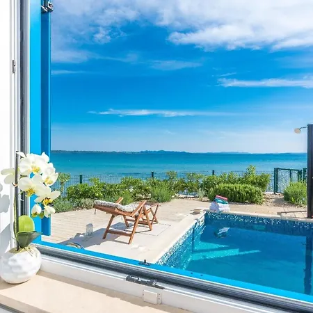 펜션 Ferienhaus In Privlaka Mit Kleinem Pool Und Panoramablick